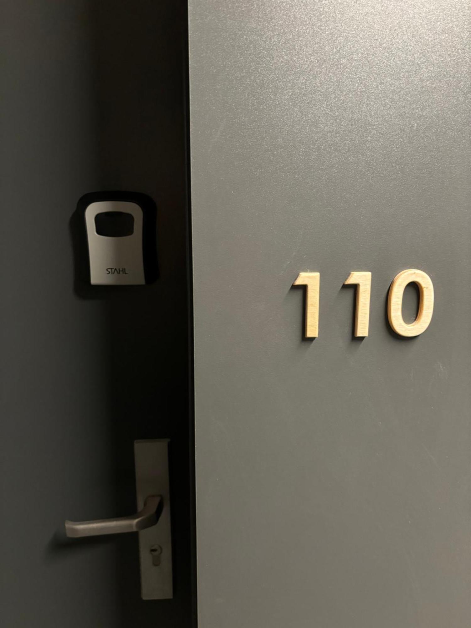 Totu Today-Plac Wolnosci 6 Apartamenty, Faktura Vat, Self Check-In Poznań Exteriör bild