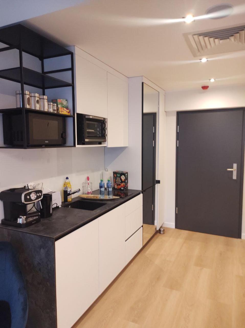 Totu Today-Plac Wolnosci 6 Apartamenty, Faktura Vat, Self Check-In Poznań Exteriör bild